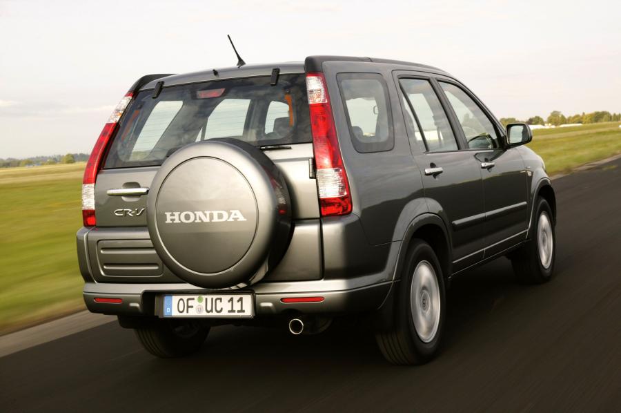  Honda CR-V 2005 года  (фото 3 из 16)